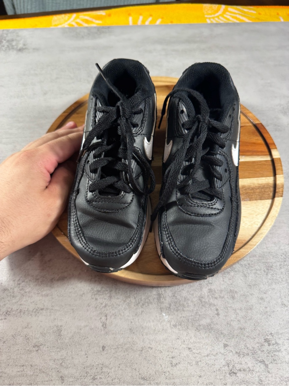 Nike Air Max 90 Kids' Shoes (Black/White) size 2Y - Picture 2 of 7